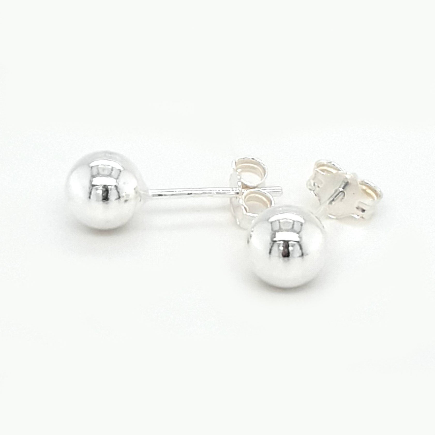 SIL 6MM BALL STUD