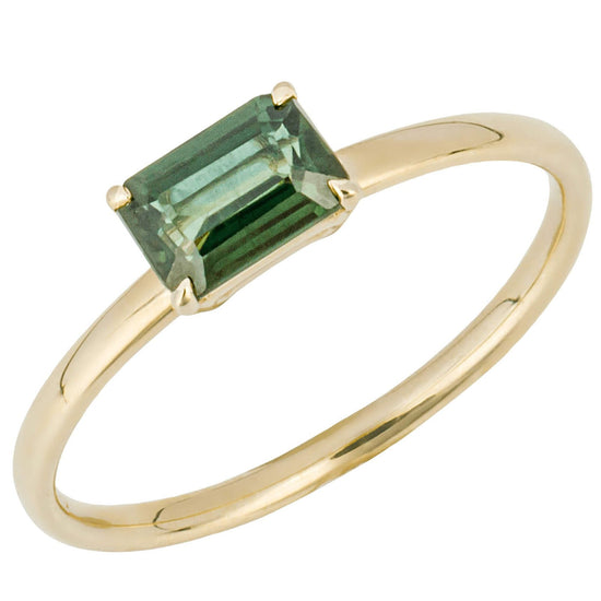 9CT YELLOW GOLD EMERALD CUT GREEN SAPPHIRE RING